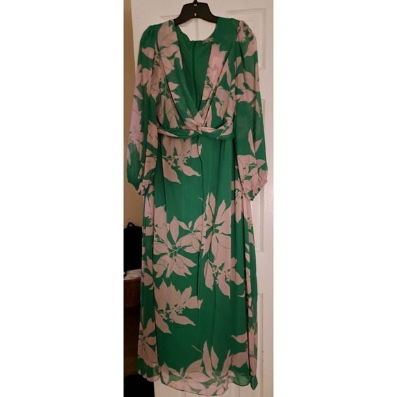 Danny and Nicole Green Pink Floral Twist Front Maxi Dress 14W - Picture 10 of 10
